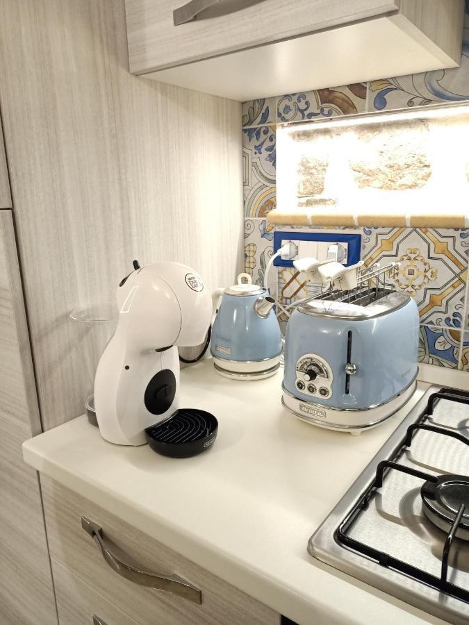 El Corazon Guest House 切法卢 外观 照片