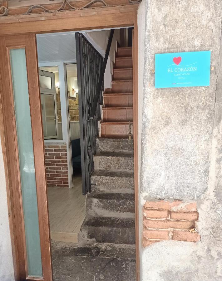 El Corazon Guest House 切法卢 外观 照片